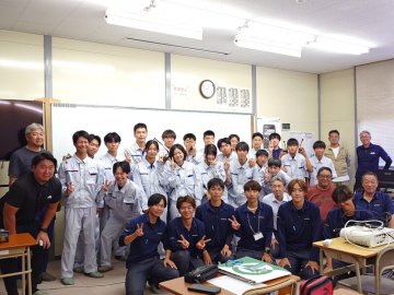 765.JPG
